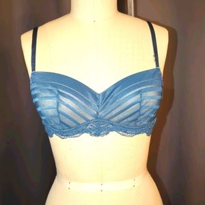 😍34C Blue Bralette